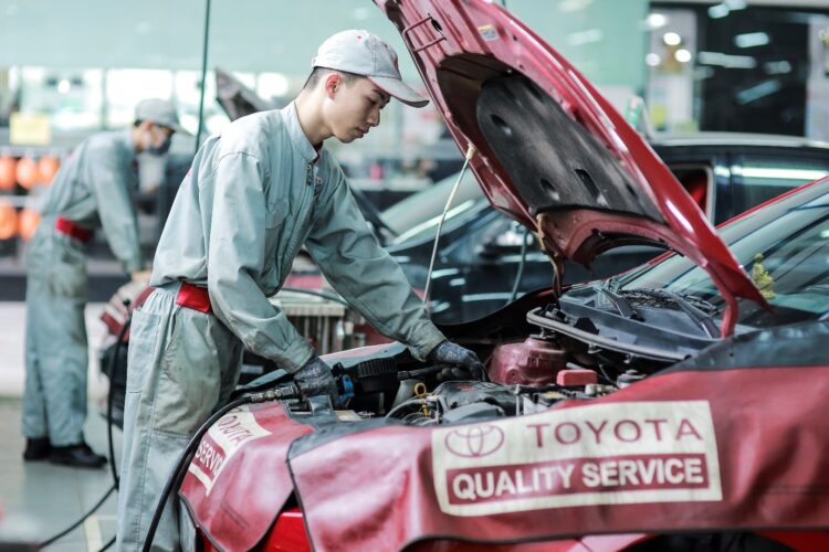 Dịch vụ SEO vệ sinh và bảo dưỡng xe hơi