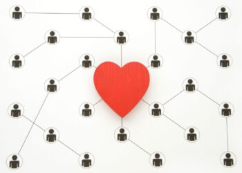 Tăng Trưởng Doanh Thu Bền Vững Với Dịch Vụ Marketing Online Toàn Diện Từ MediaZ